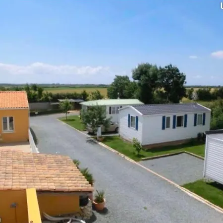 Venkovský dům Mobilhome Confort Avec Terrasse *